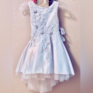 Flower Girl Dress. Tip Top Kids Designed in USA. Size: 6. Only worn once.